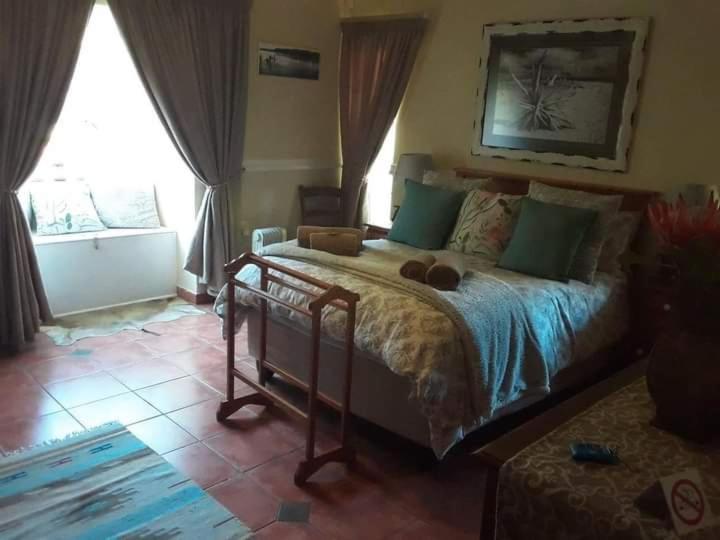Roses And Pebbles B & B Guest House Klerksdorp Buitenkant foto